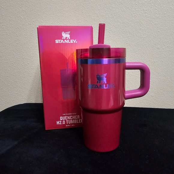Stanley 20oz Berry Truffle Valentine’s Day Quencher H2.O Tumbler - Picture 2 of 5
